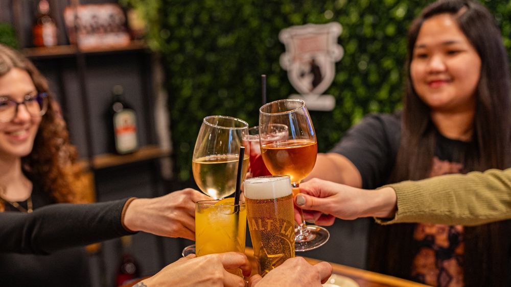 Nightlife in Malta - Cheeky Monkey Gastropub